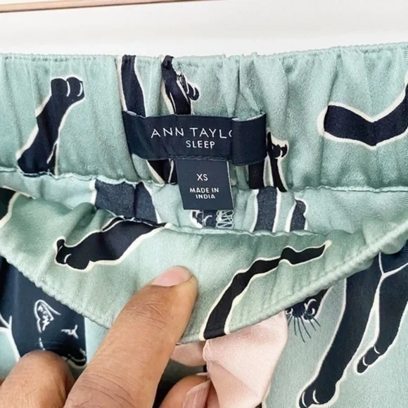 Ann Taylor women Cat Pajama Set - Picture 8 of 16